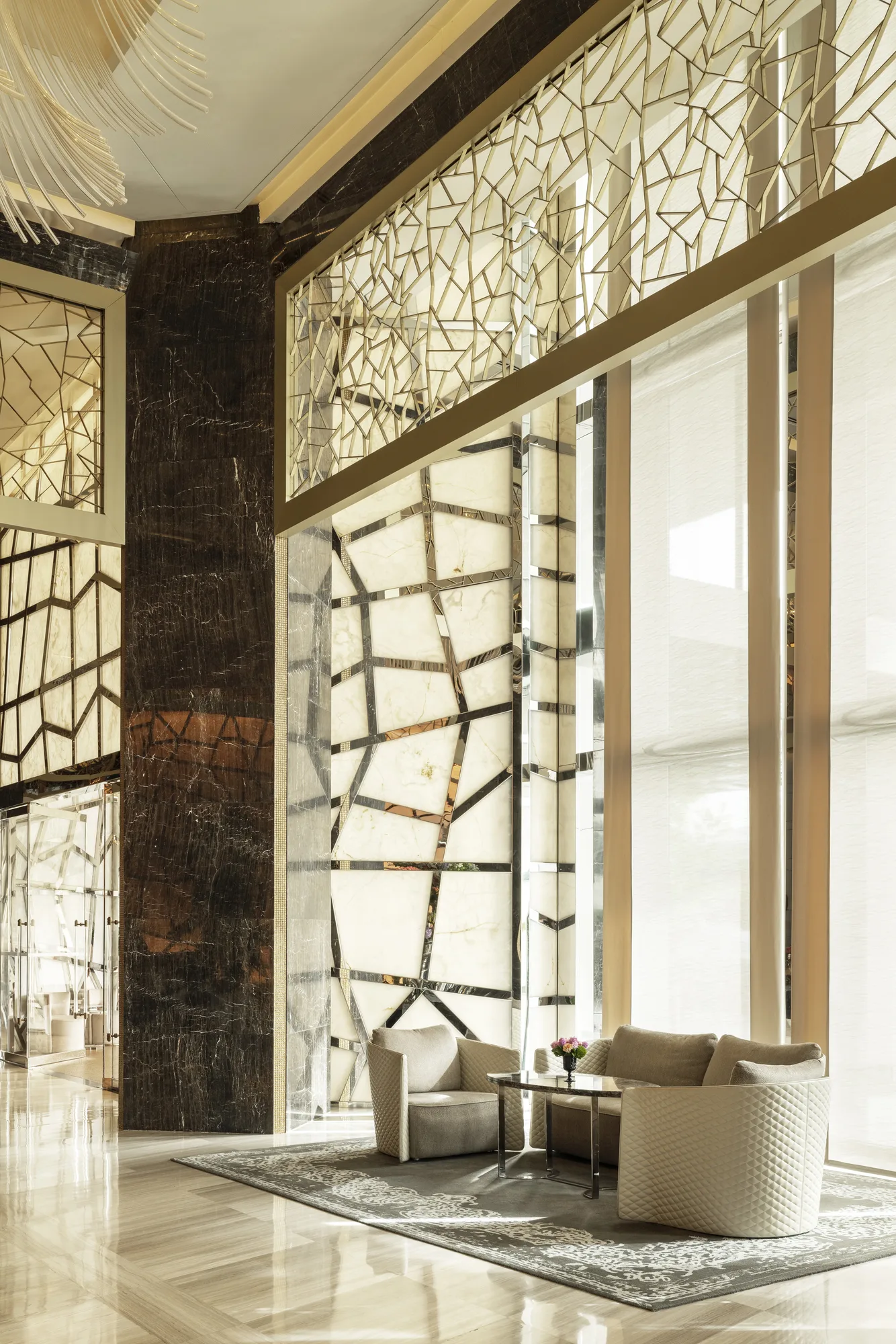 Lobby Lifestyle at Raffles Istanbul
